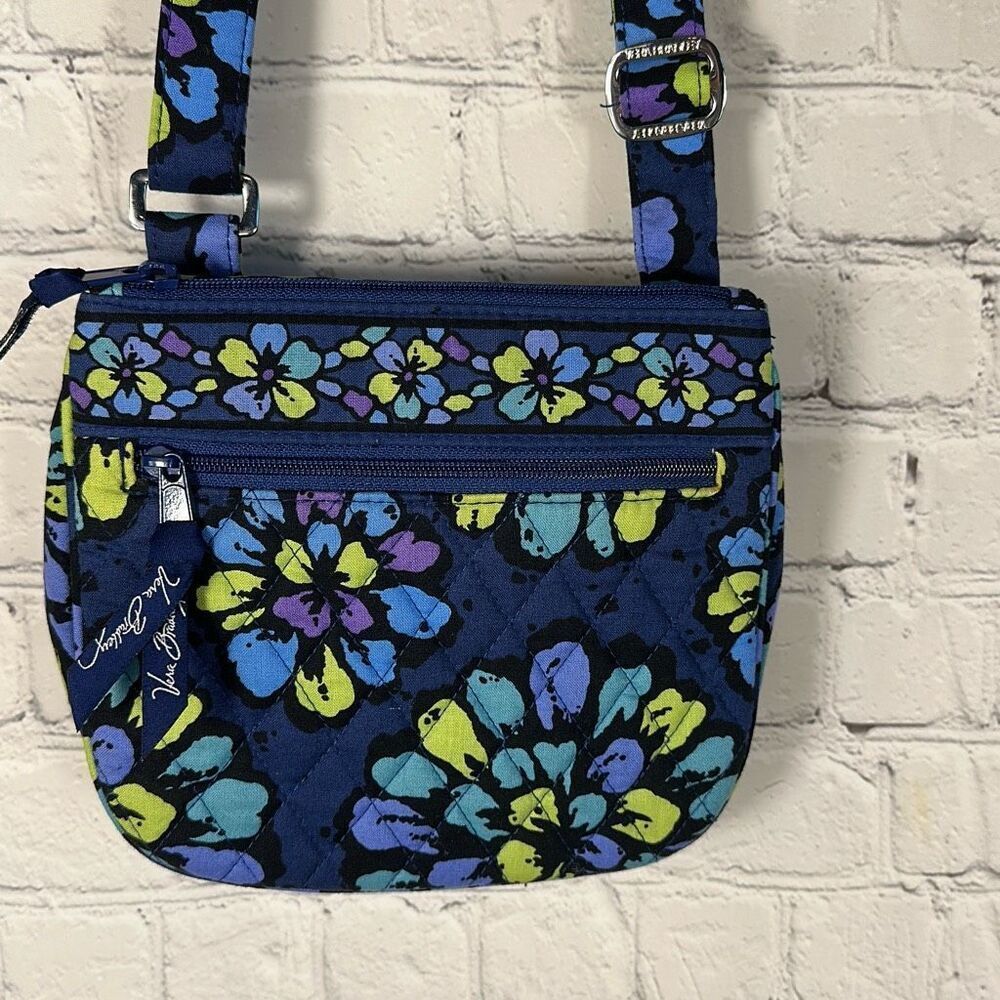 Vera Bradley Blue Floral Indigo Pop Hipster Crossbody Purse‎ Handbag